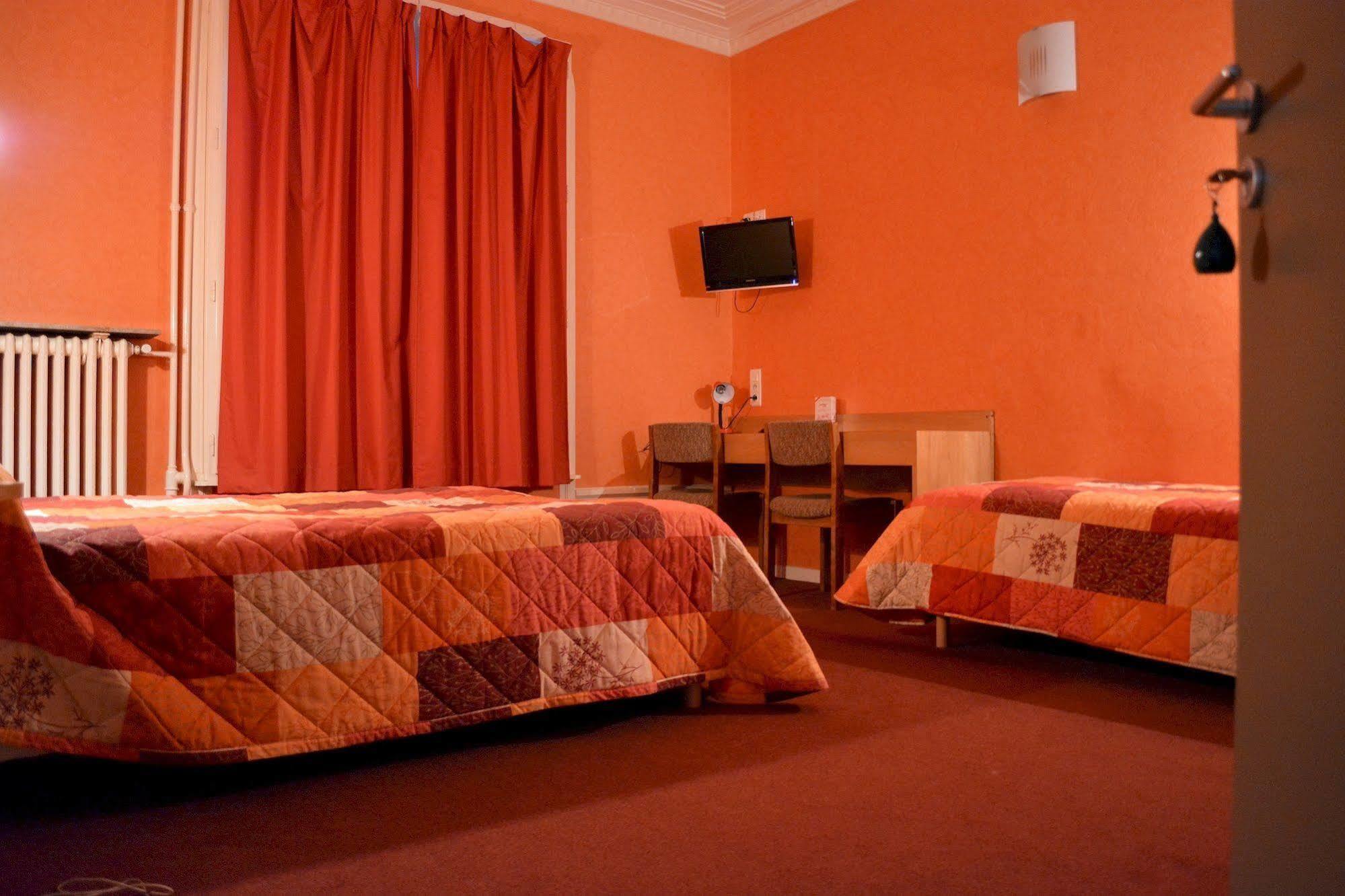 Hotel Le Lyon Bron Εξωτερικό φωτογραφία